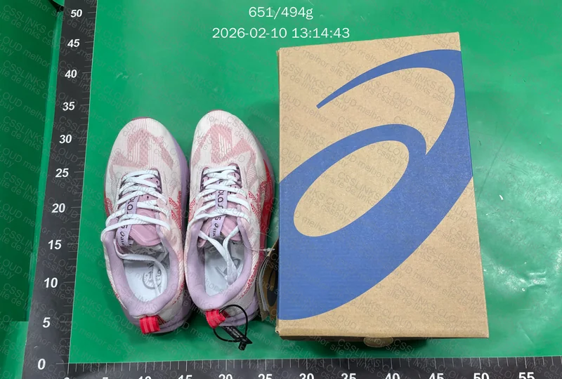 Tênis Asics Novablast 5 6