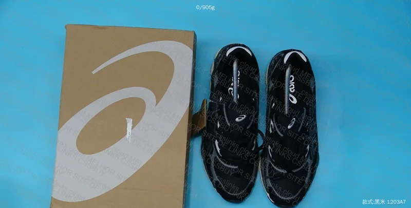 Asics NYC Sneakers 3