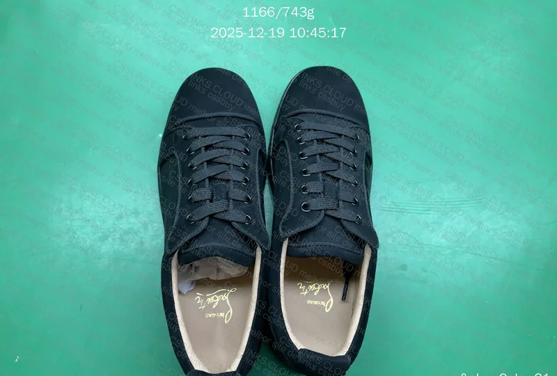 Christian Louboutin Sneakers 2