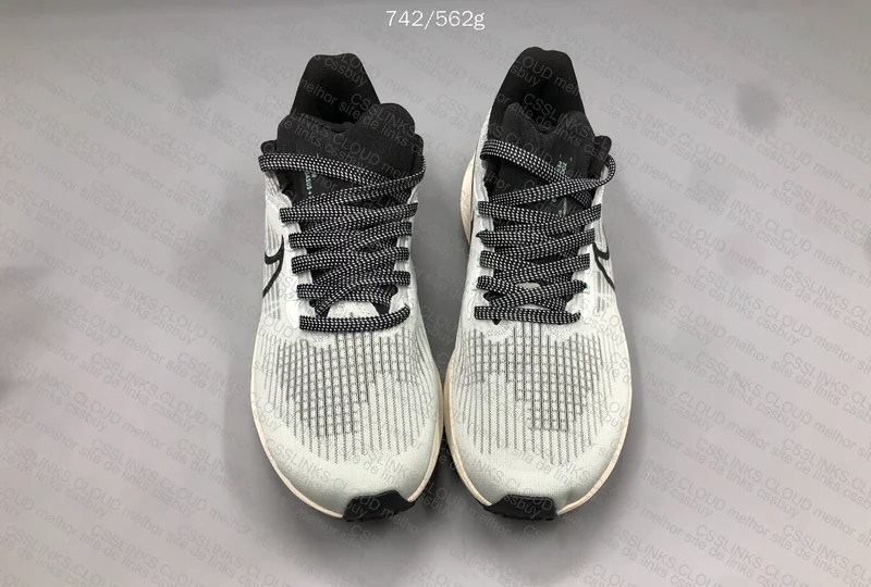 Nike Pegasus 39 Running Sneakers 4