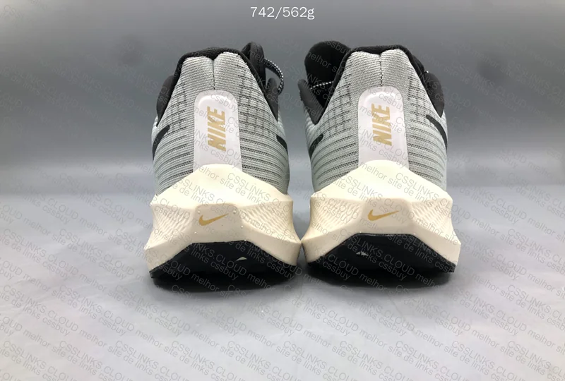 Nike Pegasus 39 Running Sneakers 6