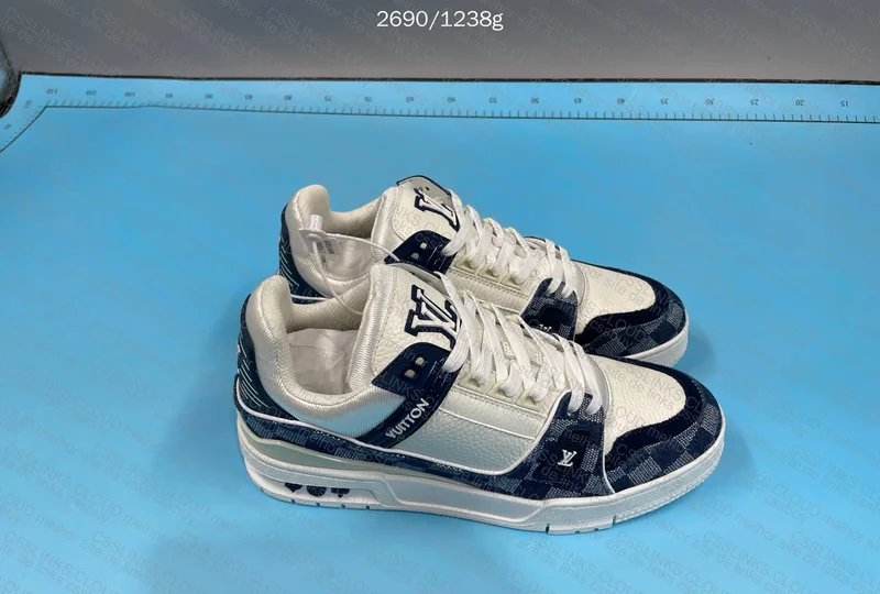 Louis Vuitton Sneakers 3