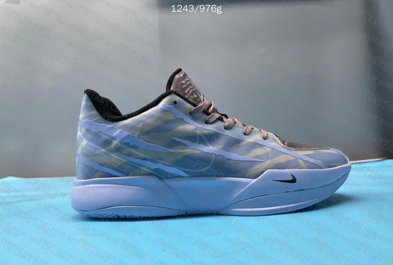 JA 2.0 Induction Basketball Sneakers 2
