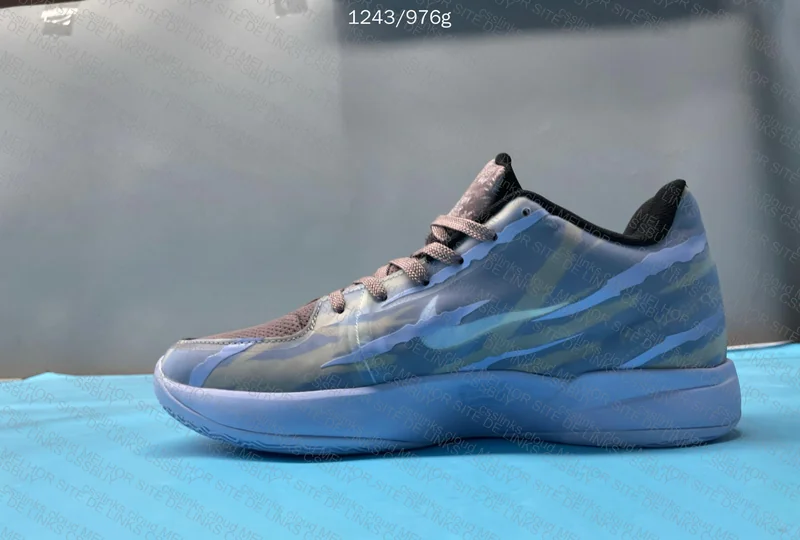 JA 2.0 Induction Basketball Sneakers 4