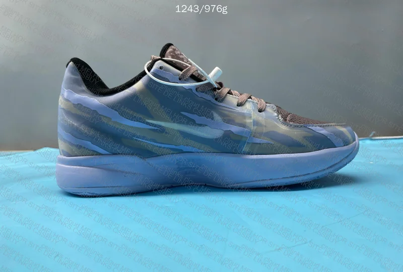 JA 2.0 Induction Basketball Sneakers 6