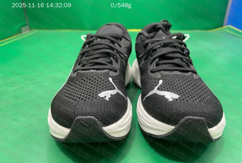 Puma Deviate NITRO 3 Running Sneakers 4