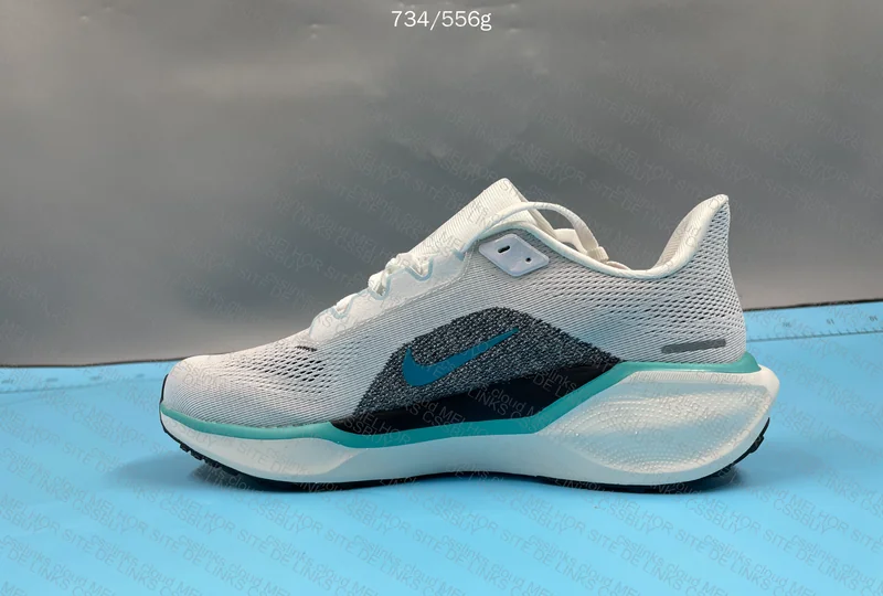 Nike Pegasus 41 Running Sneakers