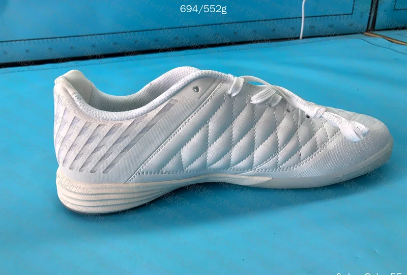 Nike Lunar Gato Futsal Sneakers 9