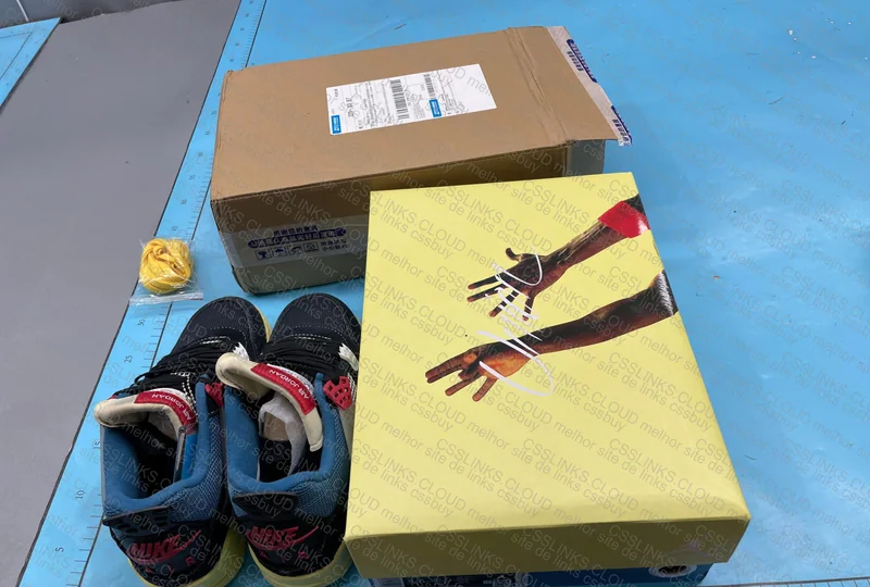 [Lottery Sneakers] Air Jordan 4 - Union LA 'OFF NOIR'
