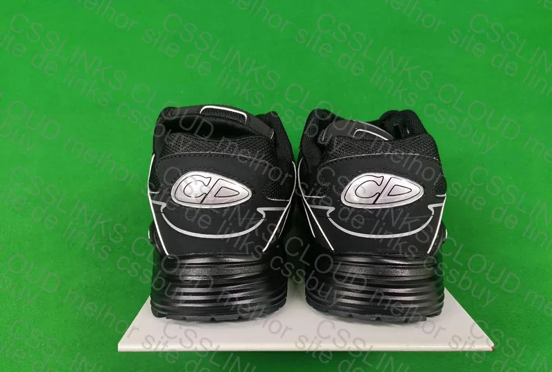Dior B30 Sneakers 4