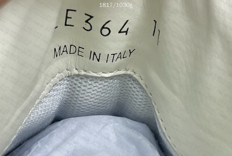 Prada Downton Sneakers (NAISAN)