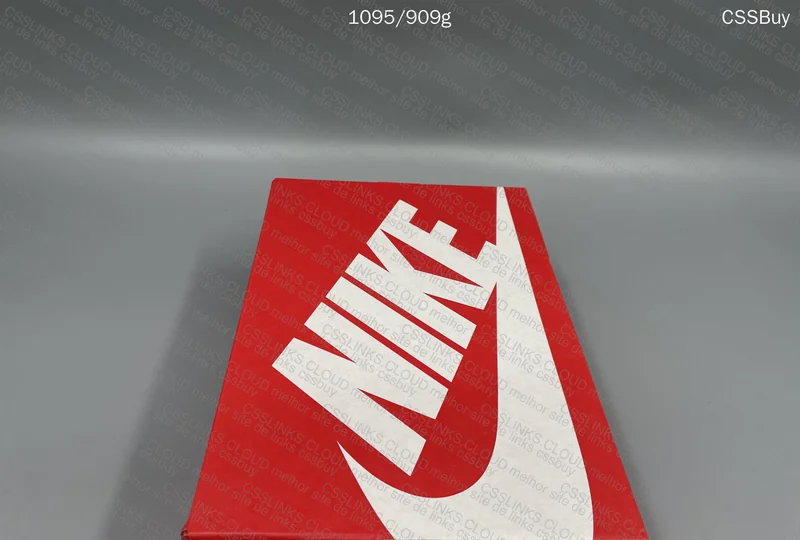 Dunk Lottery Sneakers (Gray and Black) 6