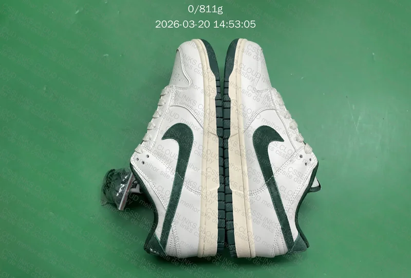 Tênis Dunk Low "Athletic Department - Deep Jungle" - Blind Box 3
