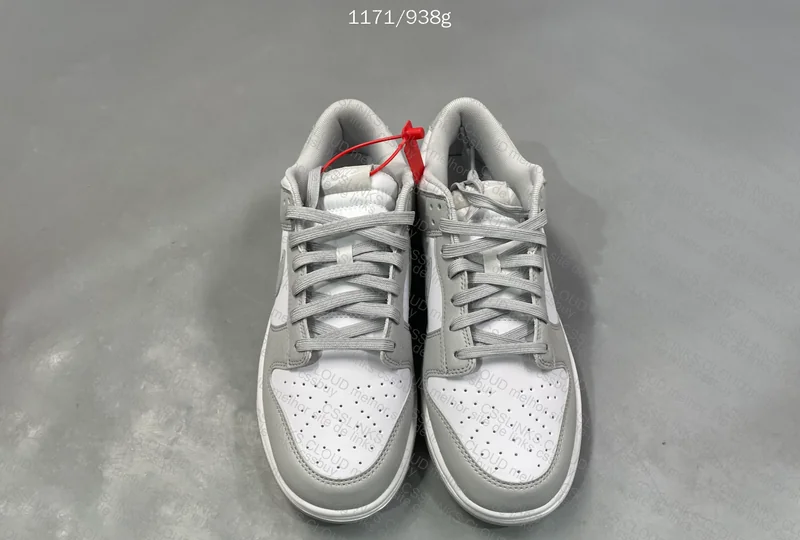 Dunk Low Gray Fog Sneakers 2