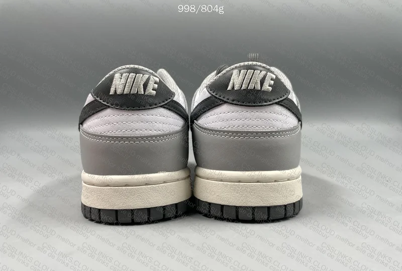 Dunk Low Light Smoke Grey Sneakers 3