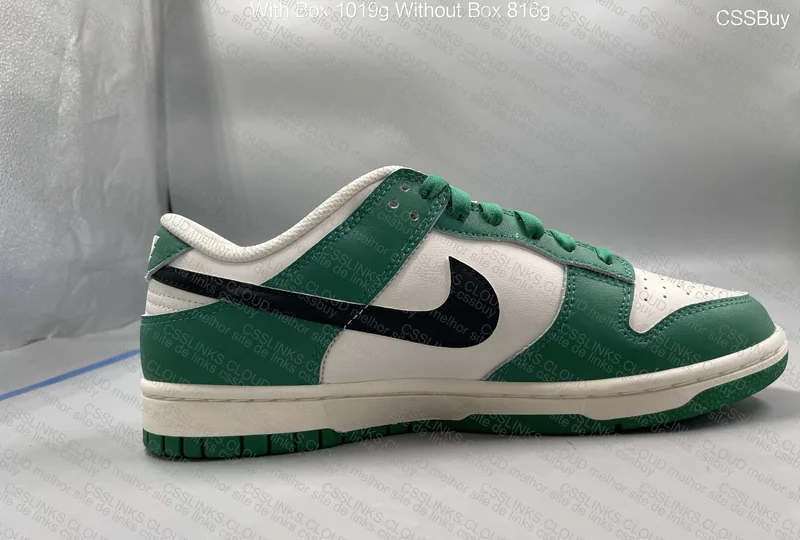 Dunk Low Retro SE Sneakers 5
