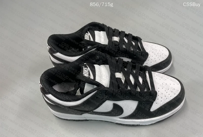 Dunk Panda Sneakers 3