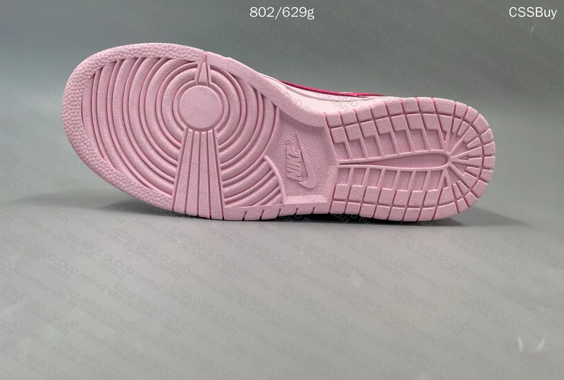 Dunk Pink Sneakers 6