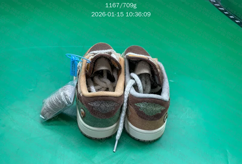 Tênis Dunk Voodoo Low 6