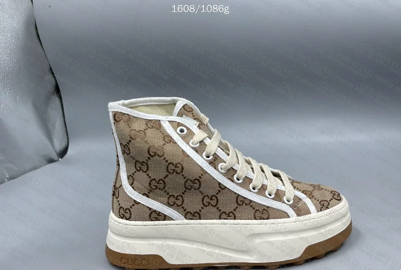 Gucci Women's Sneakers 2
