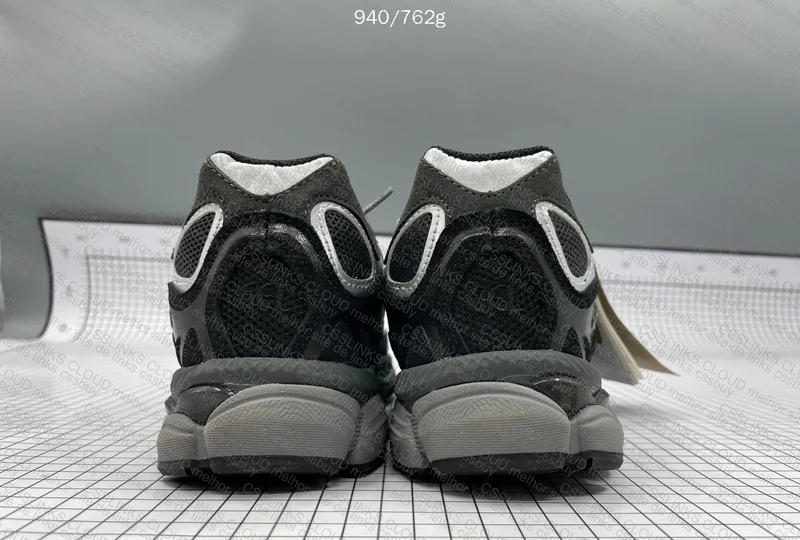 GEL NYC Sneakers - BLINDBOX 7