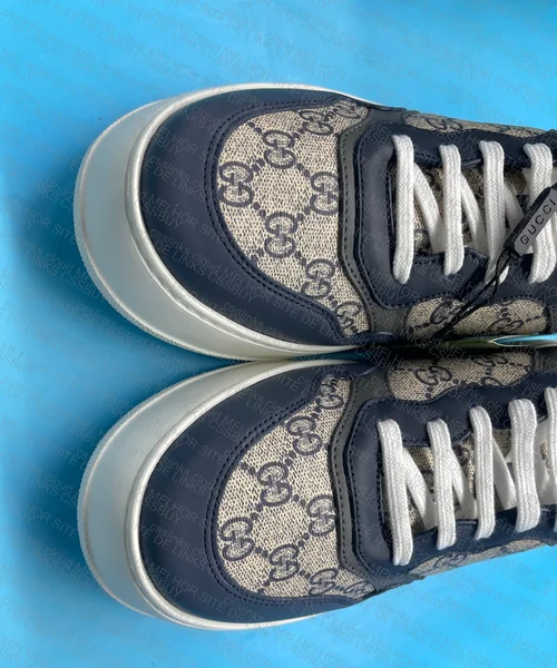 GG Supreme Leather Sneakers 6
