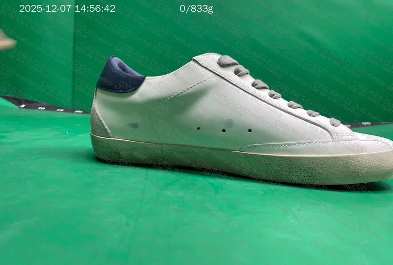 Golden Goose Sneakers 10