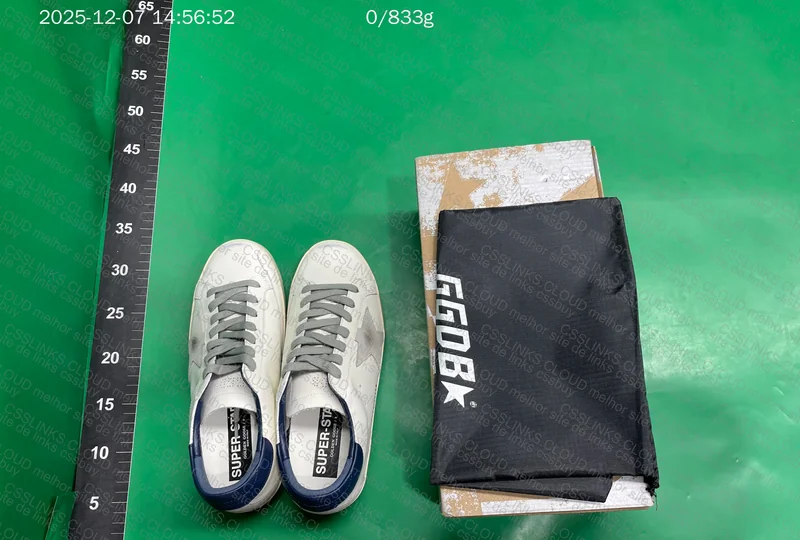 Golden Goose Sneakers 4