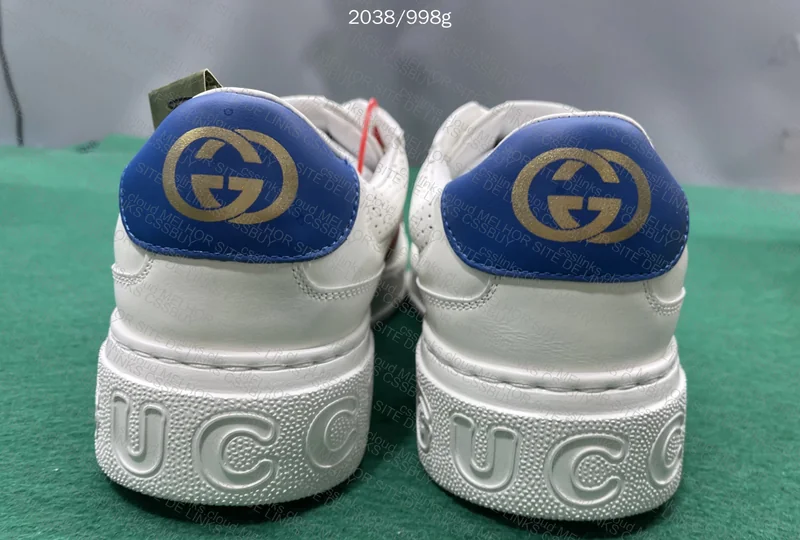 Gucci Sneakers 4
