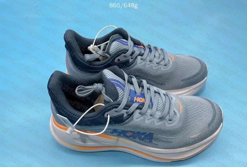 Hoka Bondi 9 Sneakers 2