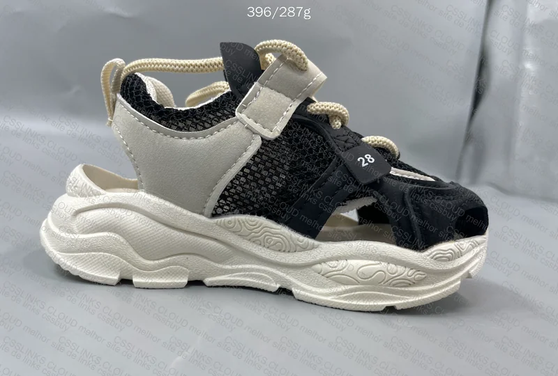 Kids Sneakers (No Brand) 2