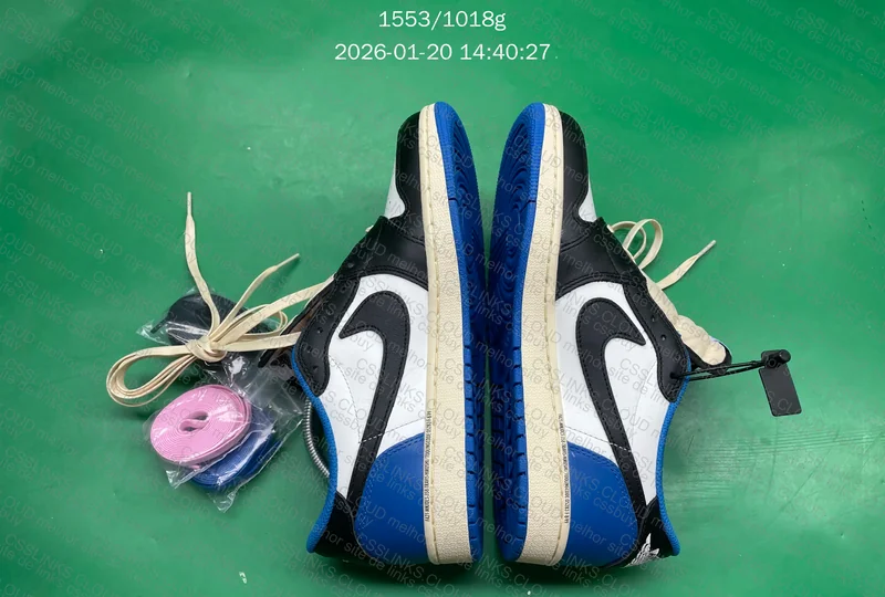 Tênis Jordan 1 Retro Low OG SP Fragment x Travis Scott DM7866-140 6
