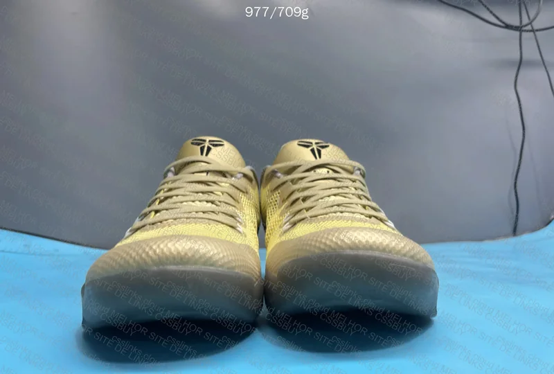 Kobe 11 Elite Low Sneakers 2