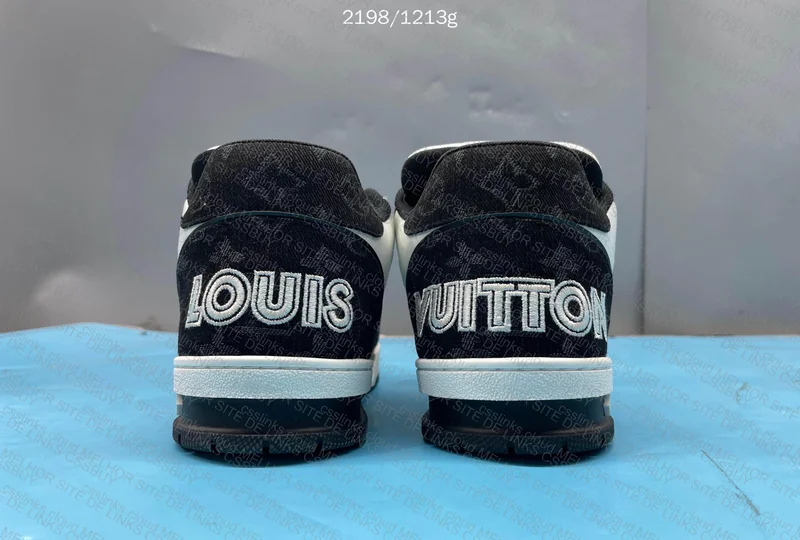 Louis Vuitton Sneakers 2