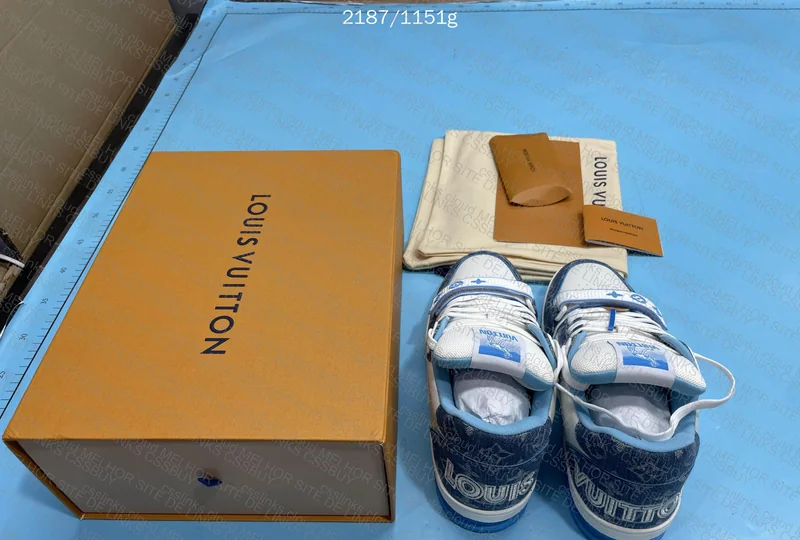 Louis Vuitton Sneakers