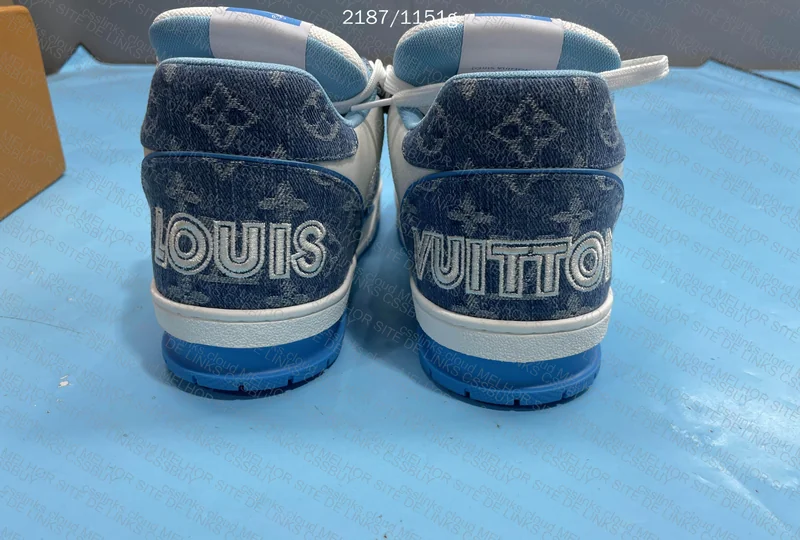 Louis Vuitton Sneakers 2