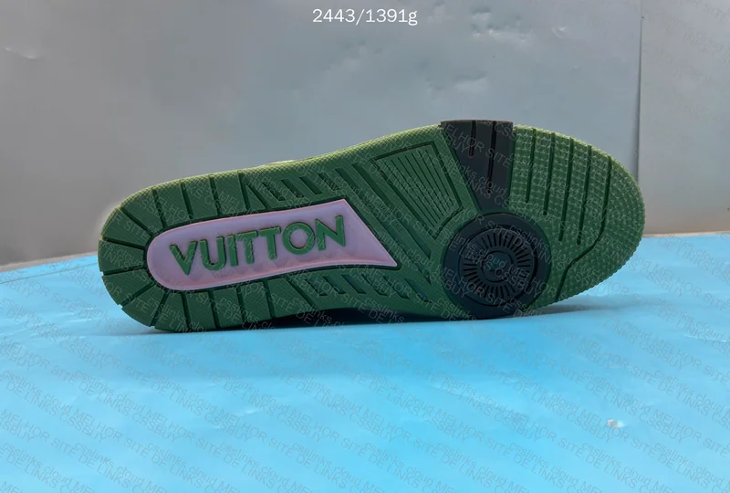 LV Sneakers 7