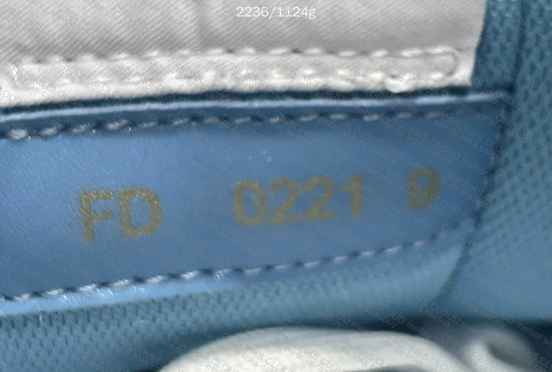 LV Sneakers 6