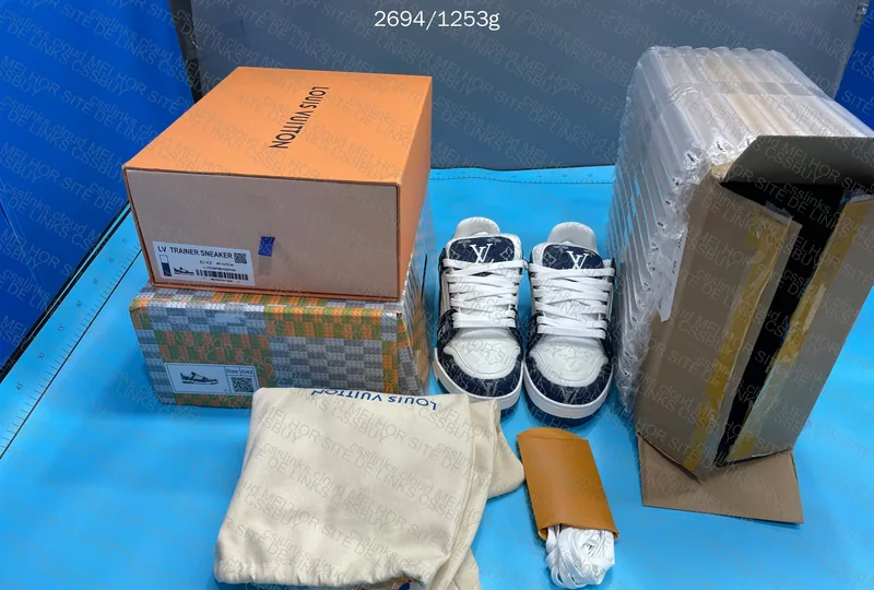 LV Sneakers 7