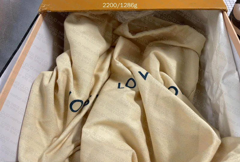 LV Random Panda Sneakers 10