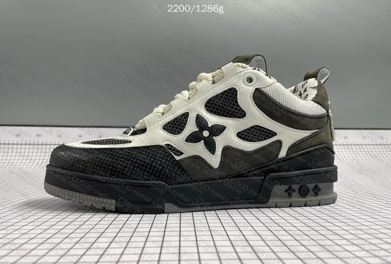 LV Random Panda Sneakers 4
