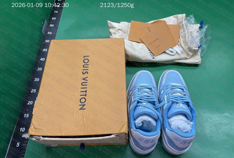 LV Promo Sneakers