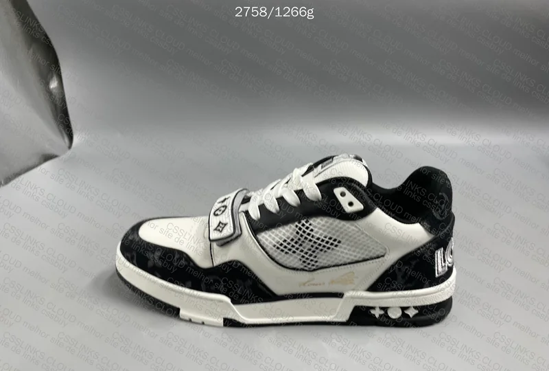 LV Trainer Sneakers 2
