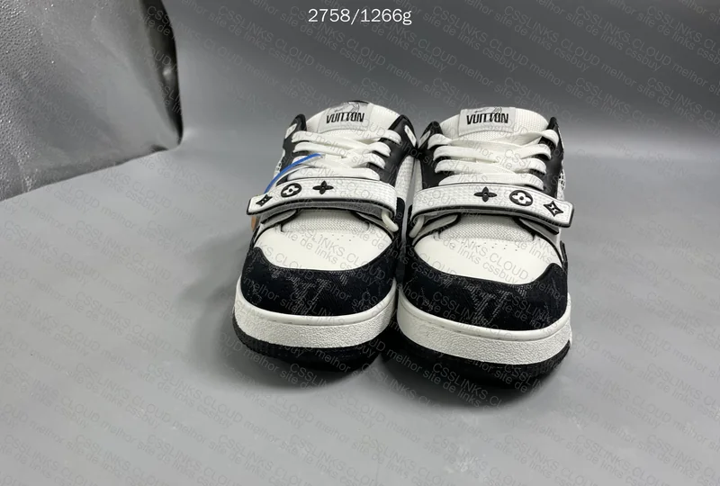 LV Trainer Sneakers 4