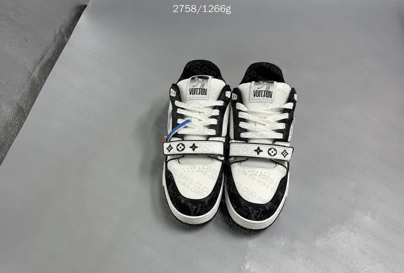 LV Trainer Sneakers 5