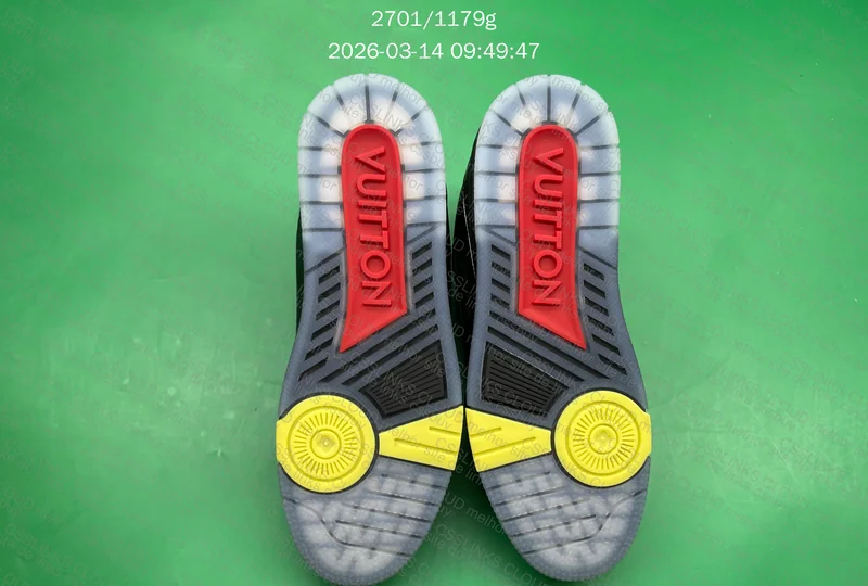 TENIS LV TRAINER 4