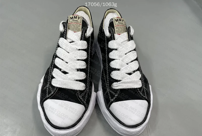 Maison Mihara Sneakers