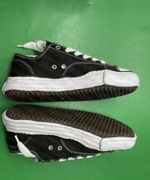 Maison Mihara 722 Sneakers 5
