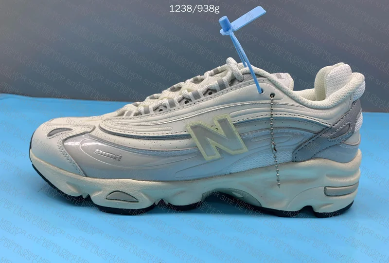 NB 1000 Collab Aimé Sneakers