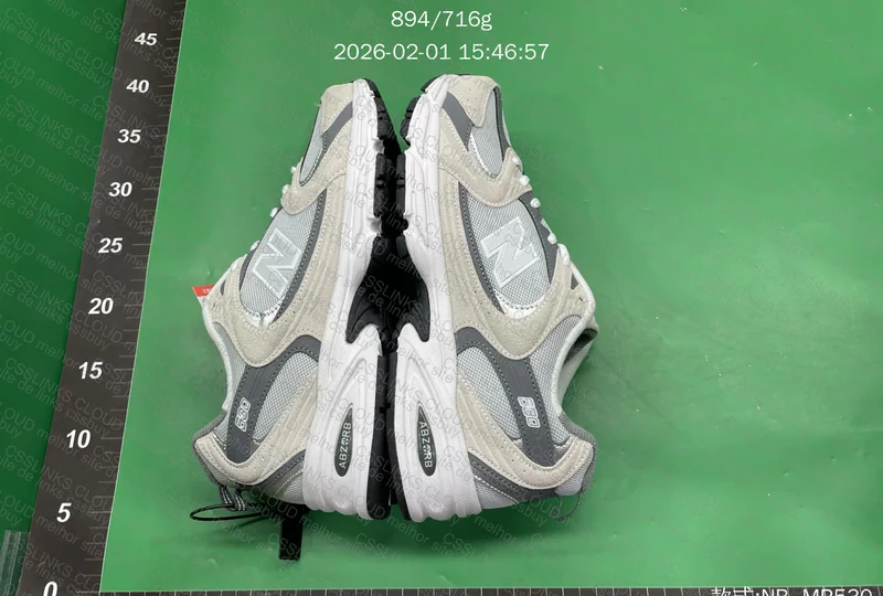 Tênis NB 530 3